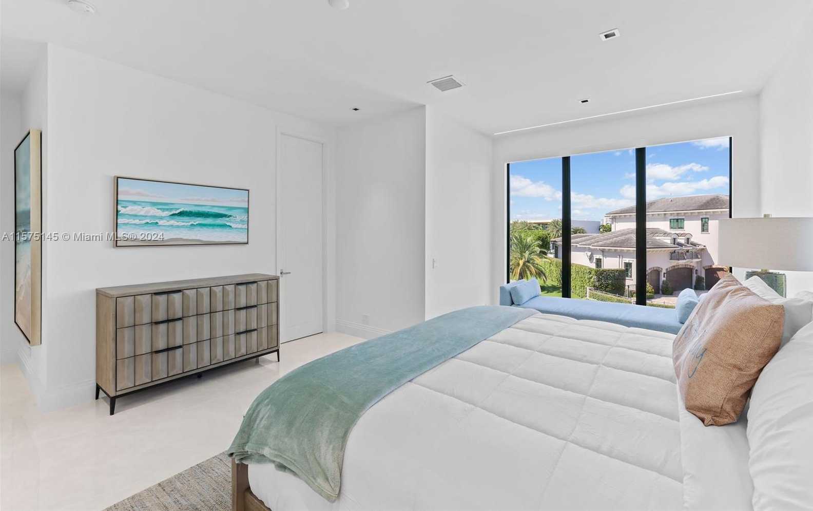 Small Image of 749 BAMBOO DR, Boca Raton Number 85