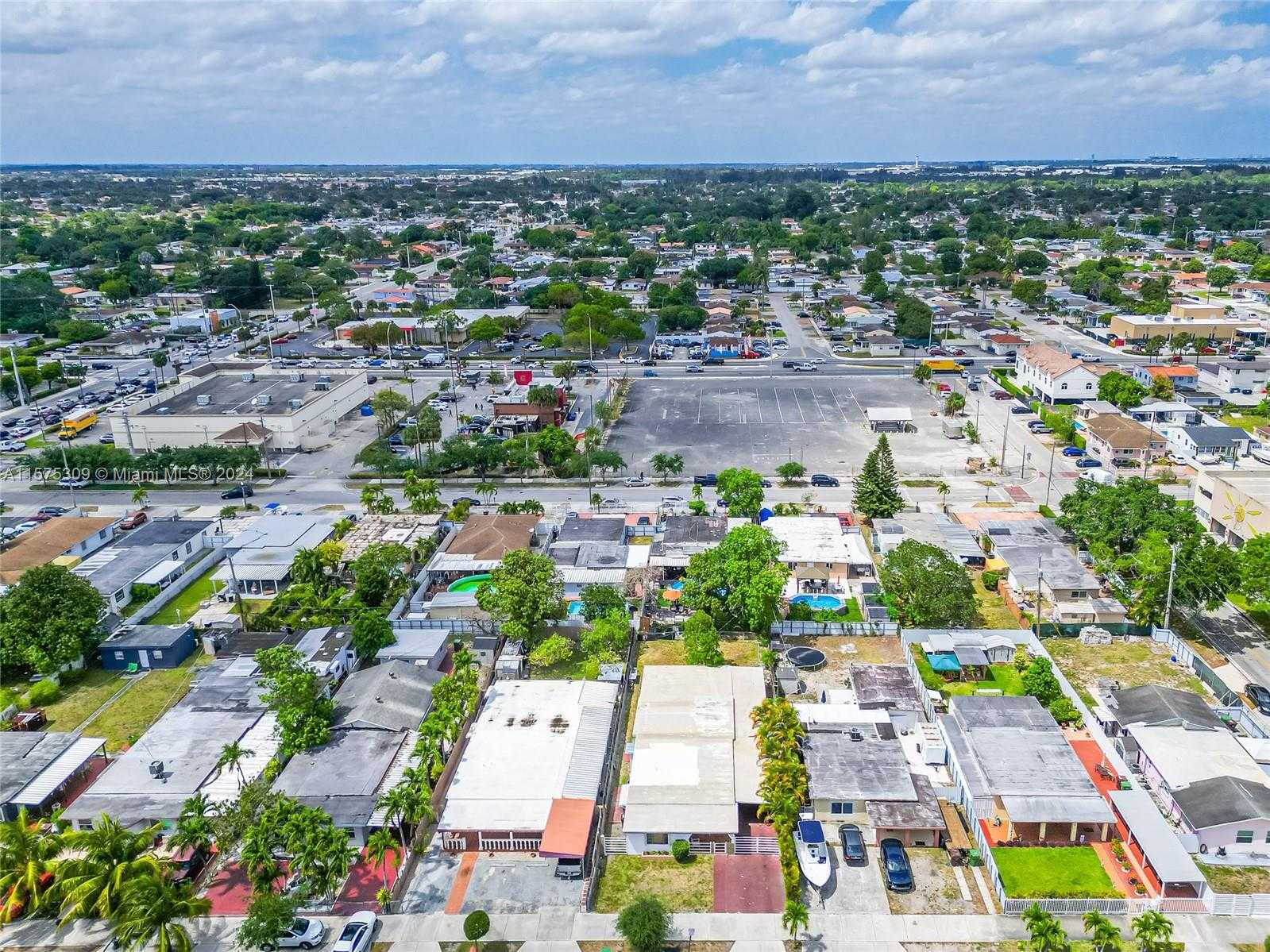 Small Image of 73 EAST 47TH ST, Hialeah Number 14