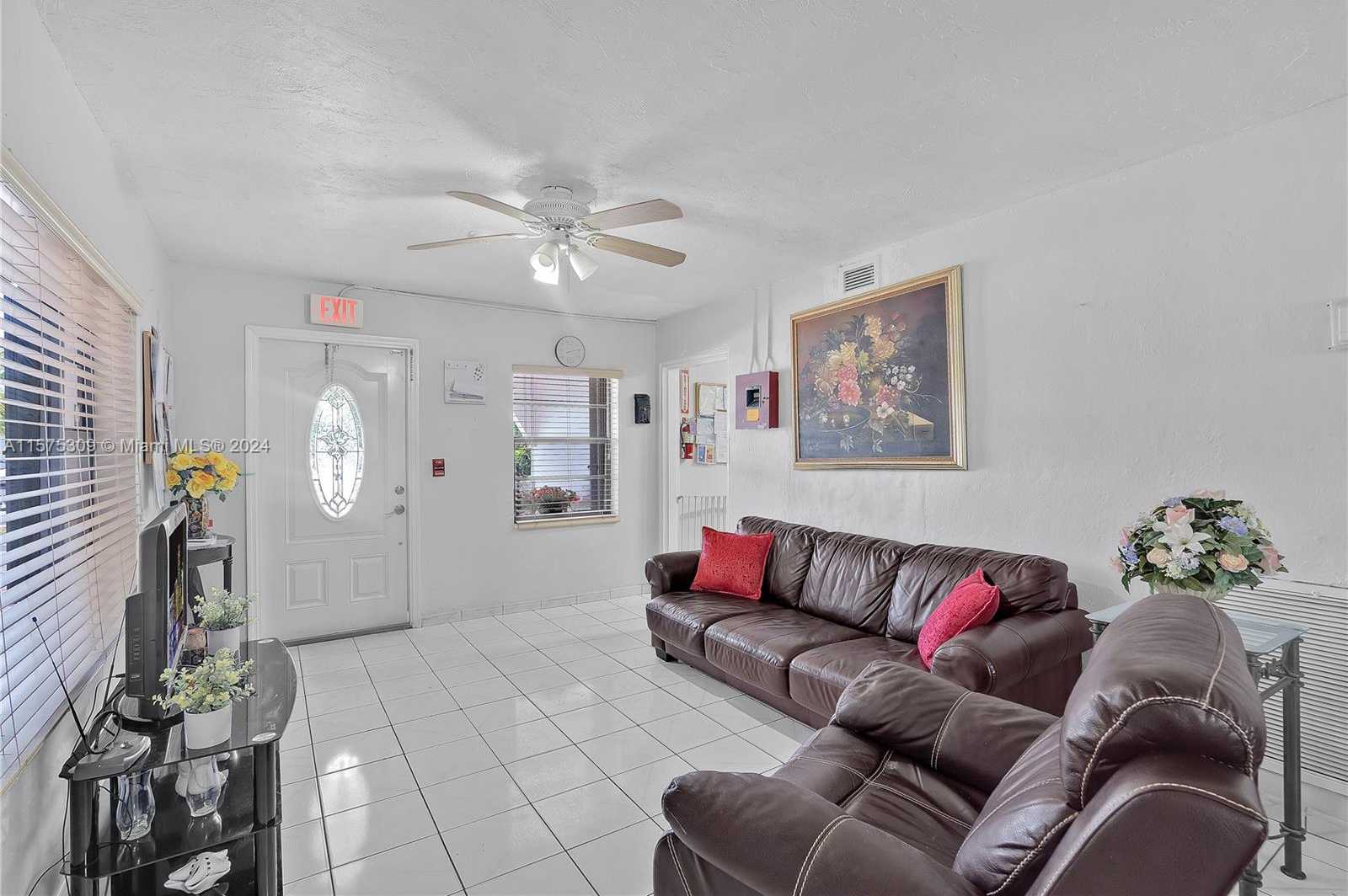 Small Image of 73 EAST 47TH ST, Hialeah Number 32