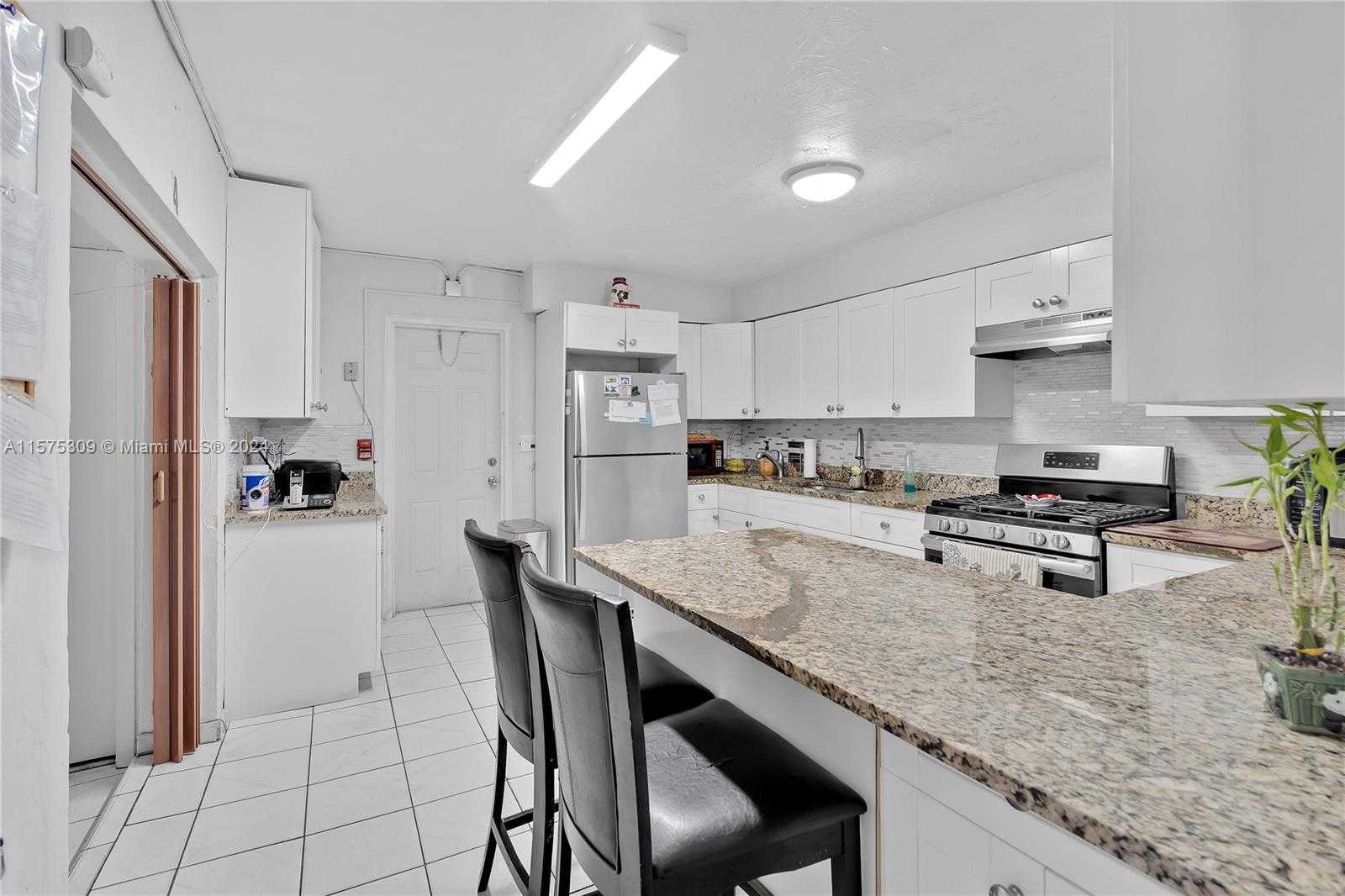 Small Image of 73 EAST 47TH ST, Hialeah Number 6
