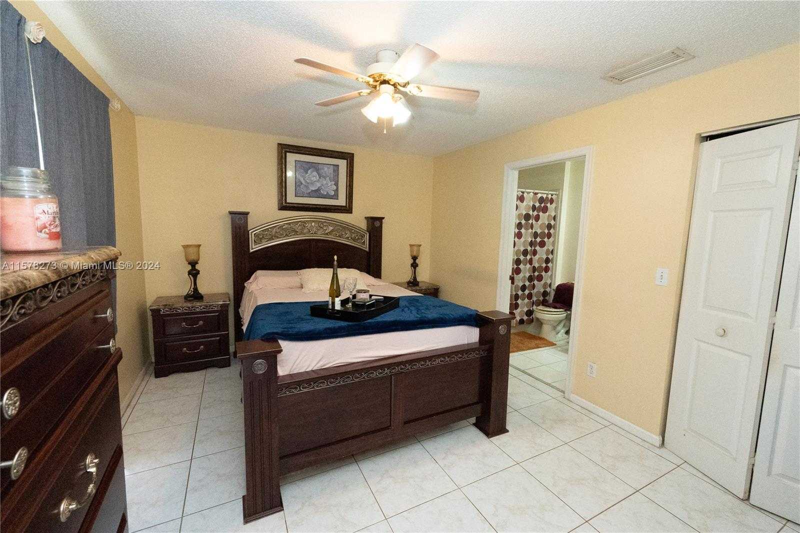 Small Image of 2447 SOUTH WEST 177TH AVE, Miramar Number 2
