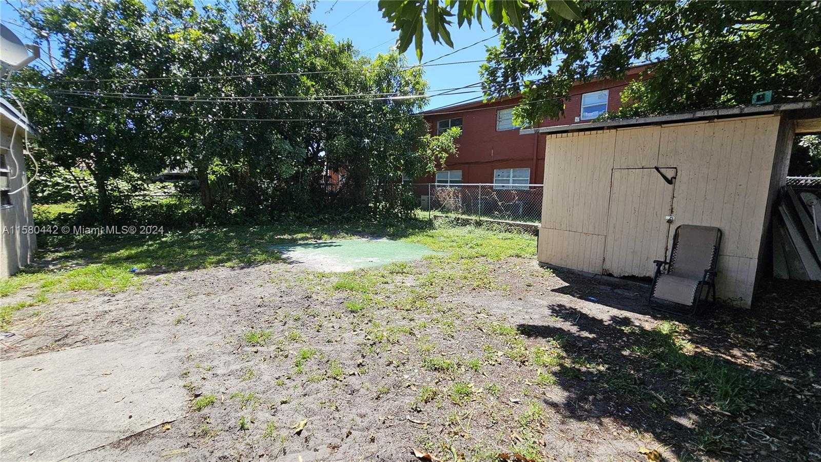 Small Image of 2114 NORTH WEST 5TH ST, Pompano Beach Number 18