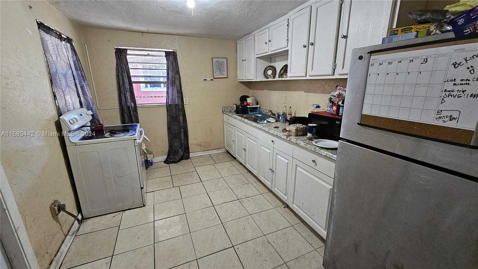Small Image of 2114 NORTH WEST 5TH ST, Pompano Beach Number 8
