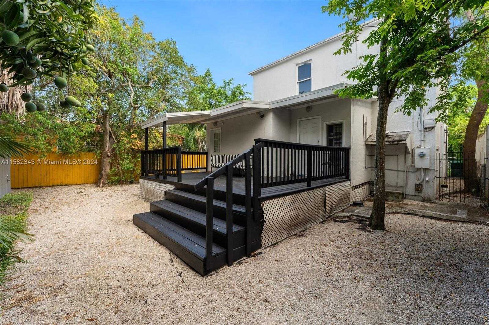 Small Image of 177 NORTH EAST 44TH ST, Miami Number 16