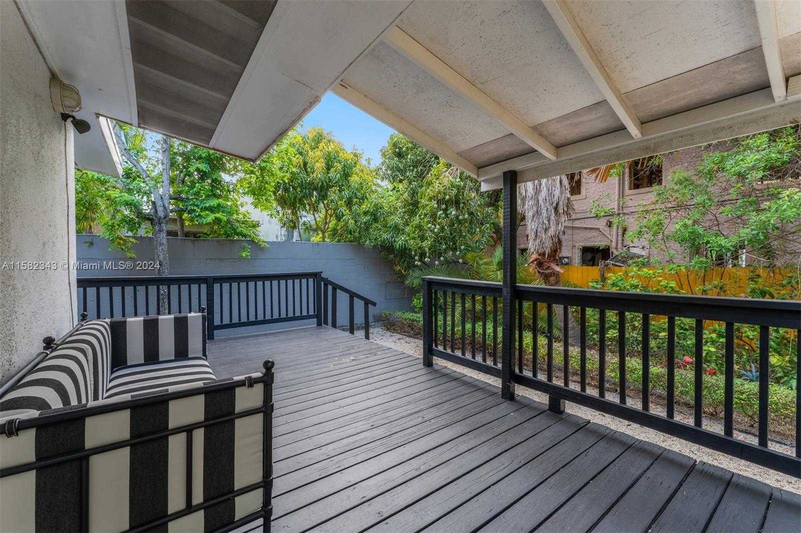 Small Image of 177 NORTH EAST 44TH ST, Miami Number 17