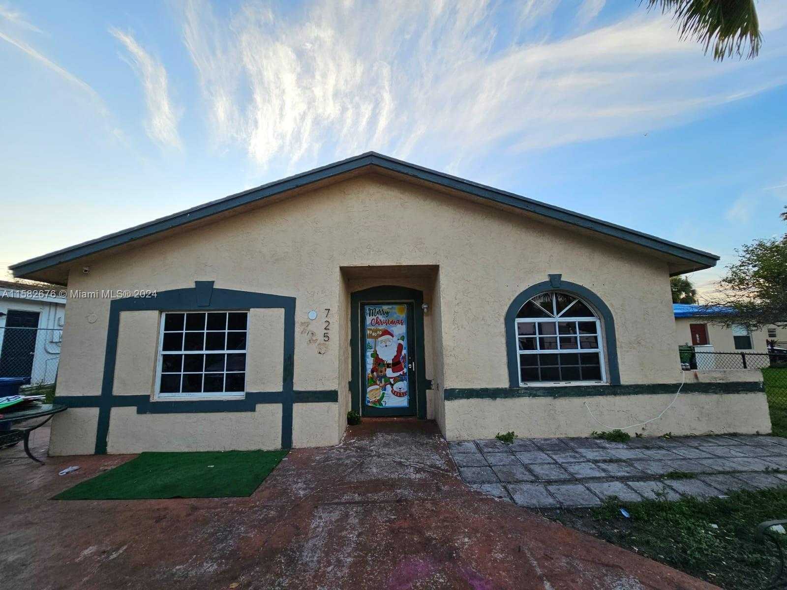 Small Image of 725 NORTH WEST 19TH TER, Fort Lauderdale Number 2