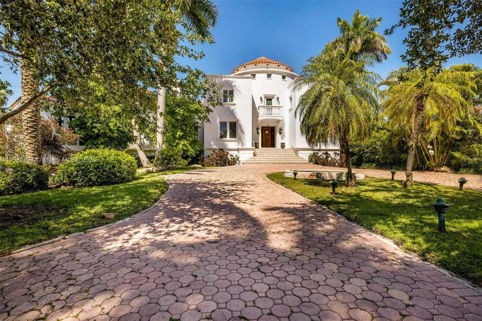 Small Image of 431 COSTANERA RD, Coral Gables Number 6