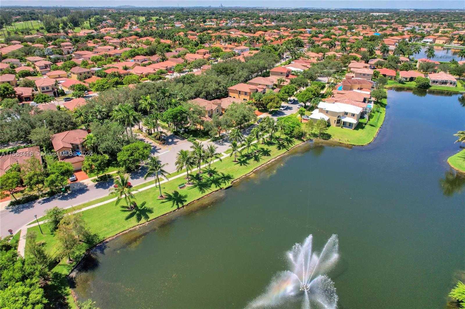 Small Image of 13680 SOUTH WEST 50TH CT, Miramar Number 41