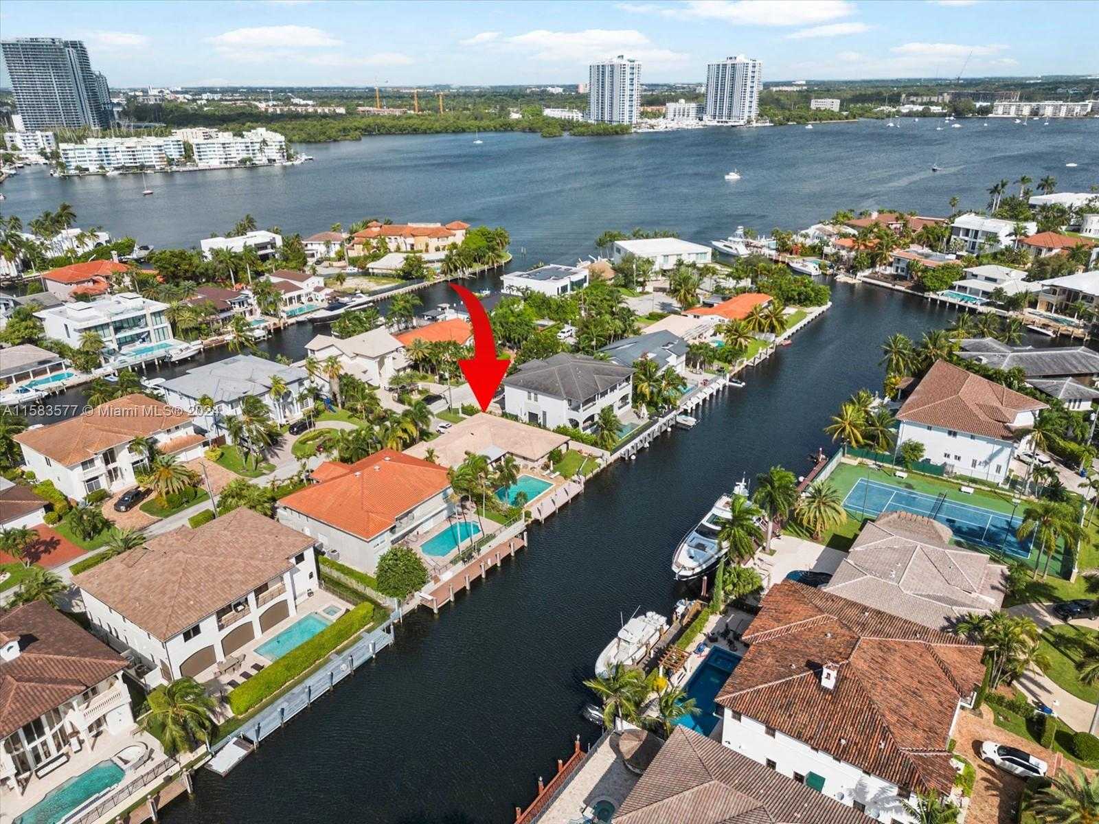 Small Image of 16449 NORTH EAST 31ST AVE, North Miami Beach Number 40