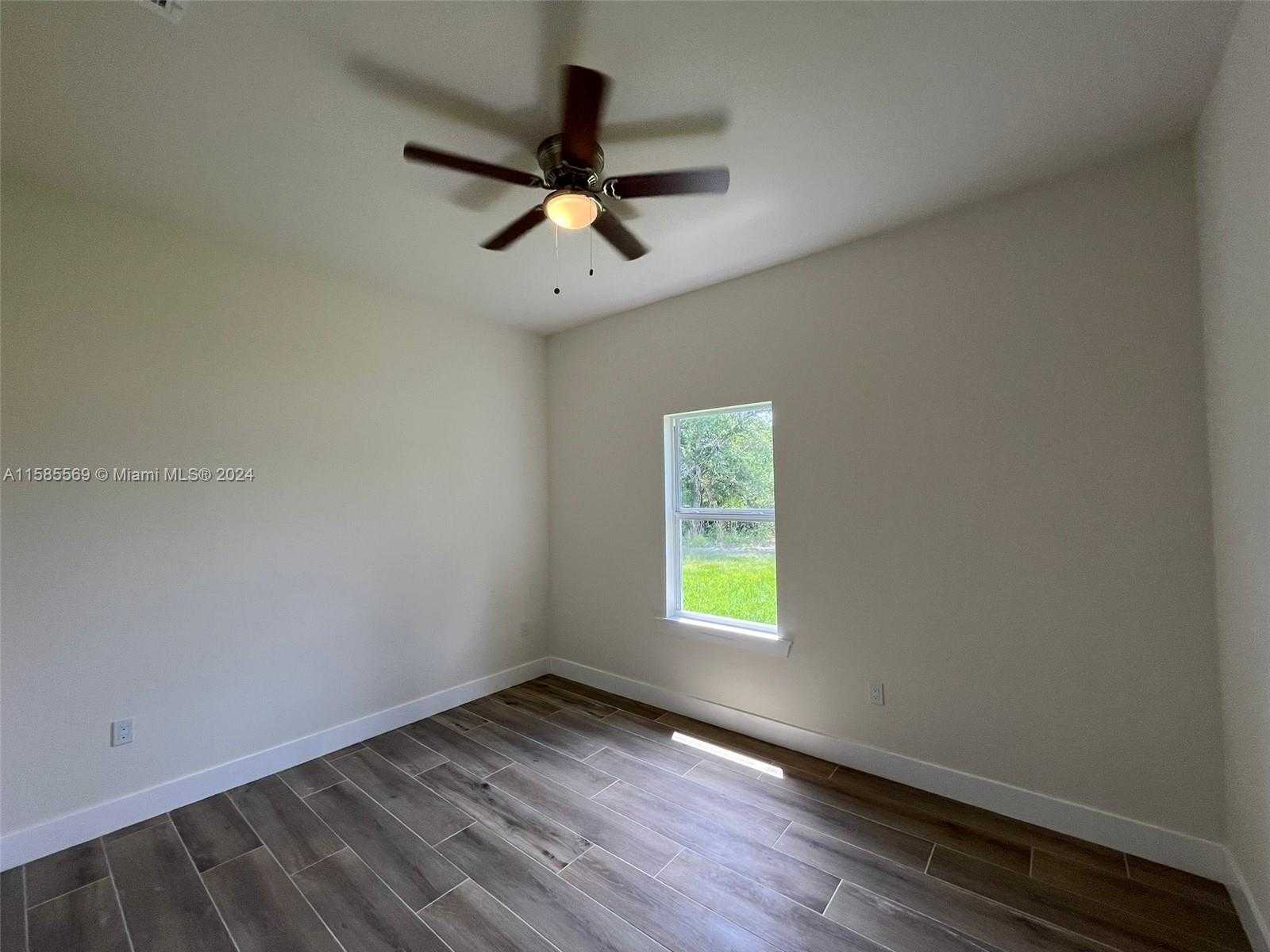 Small Image of 1869 Maurice Ave, Lehigh Acres, FL 33972, USA Number 18