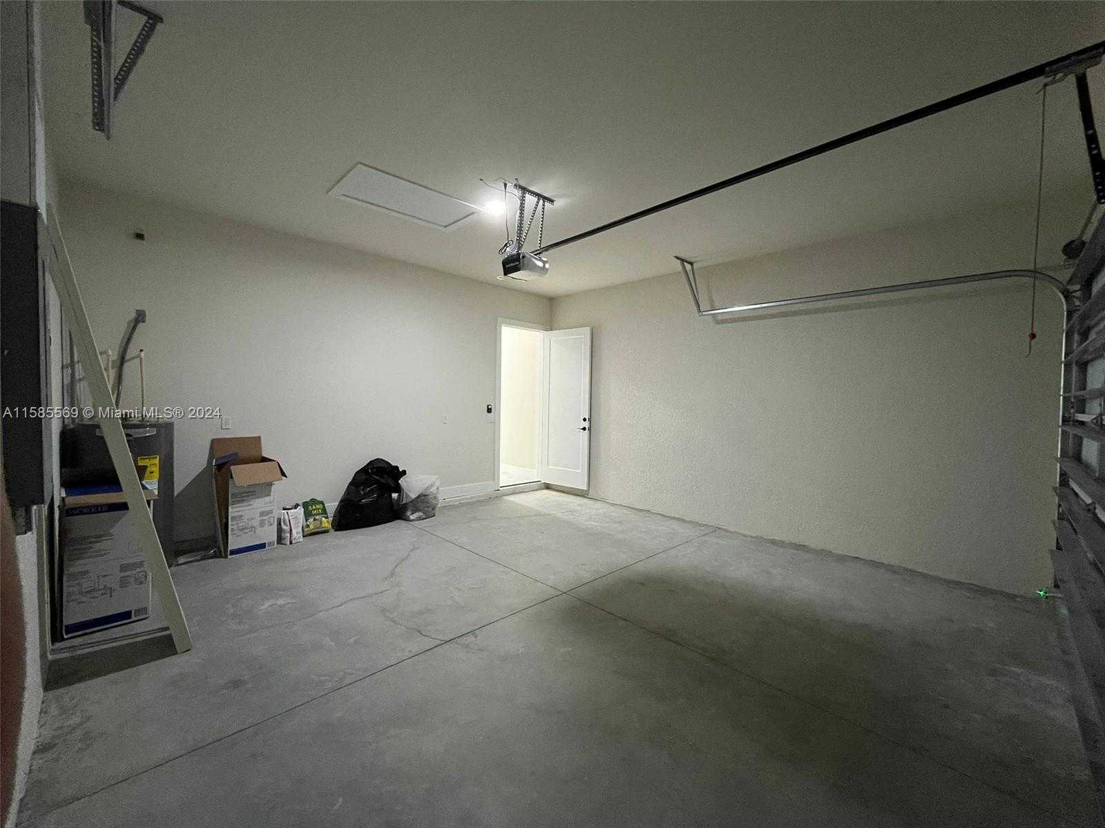 Small Image of 1869 Maurice Ave, Lehigh Acres, FL 33972, USA Number 25