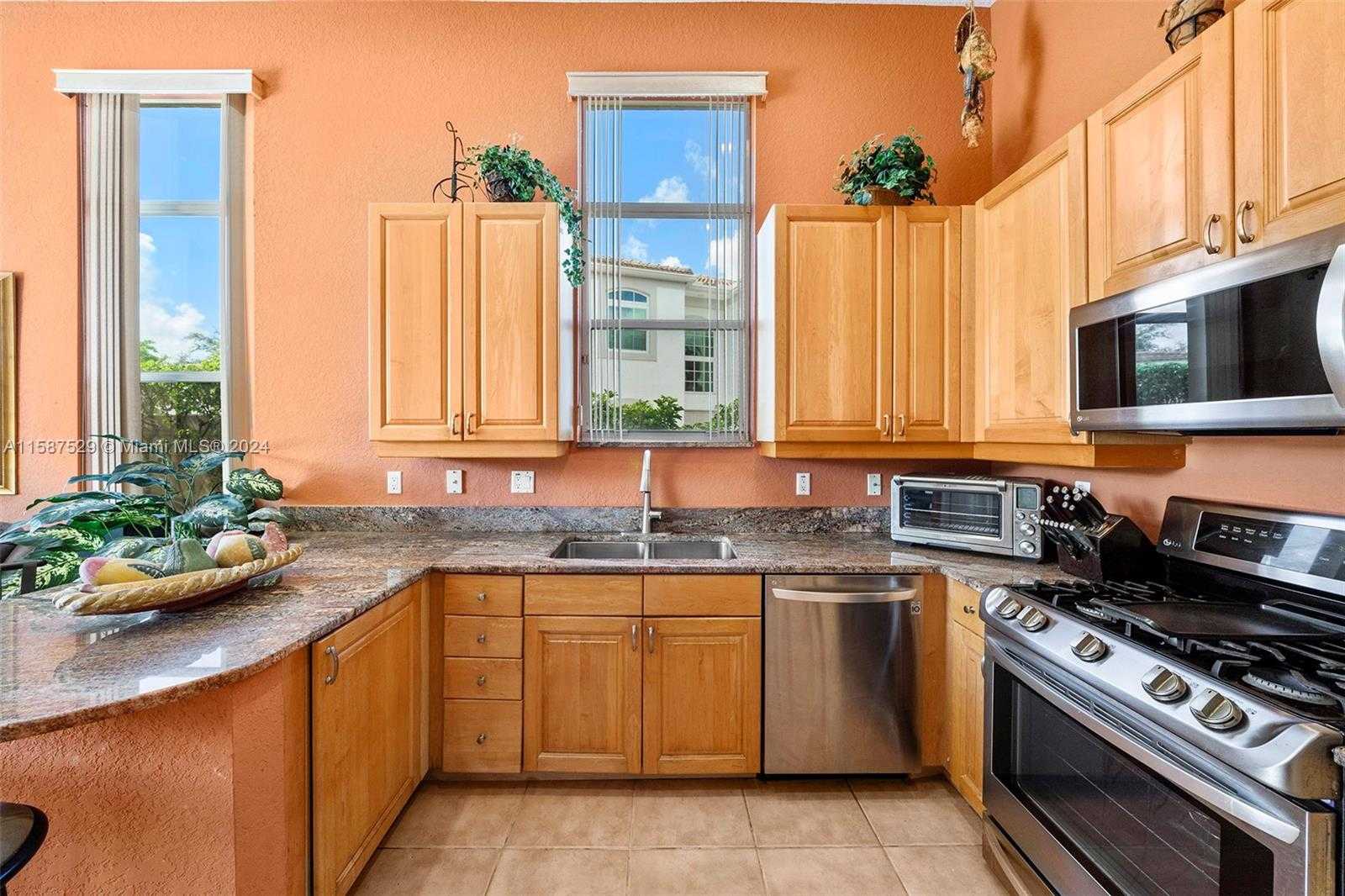 Small Image of 6071 NORTH WEST 43RD TER, Boca Raton Number 14