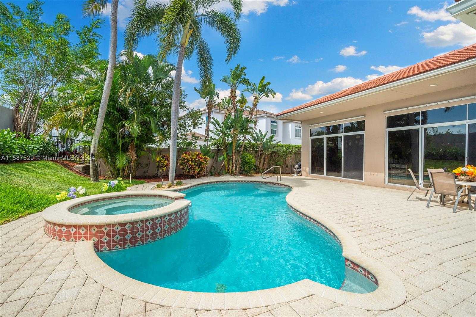 Small Image of 6071 NORTH WEST 43RD TER, Boca Raton Number 2