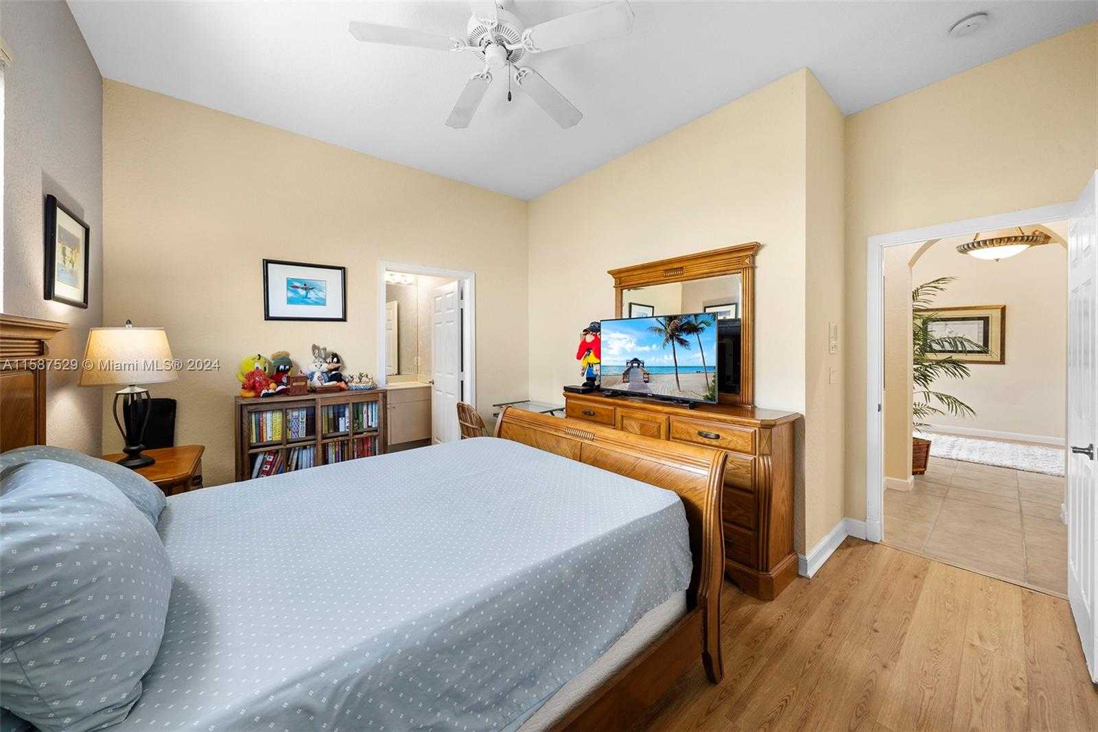 Small Image of 6071 NORTH WEST 43RD TER, Boca Raton Number 25