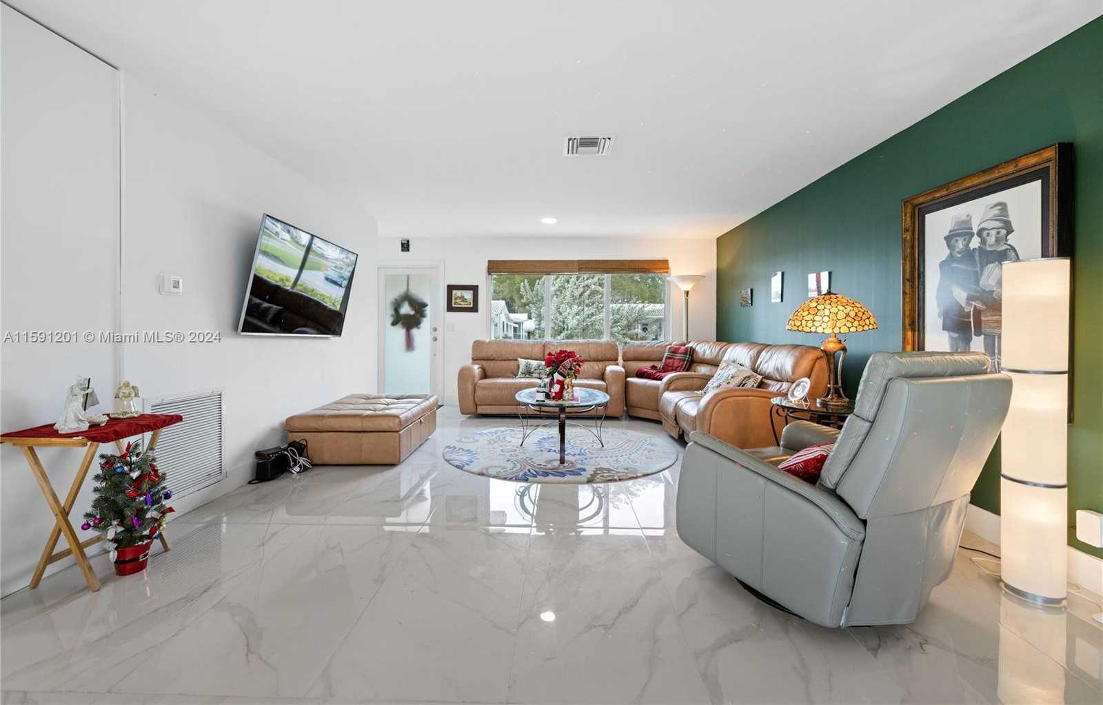 Small Image of 1086 NORTH WEST 88TH WAY, Plantation Number 12