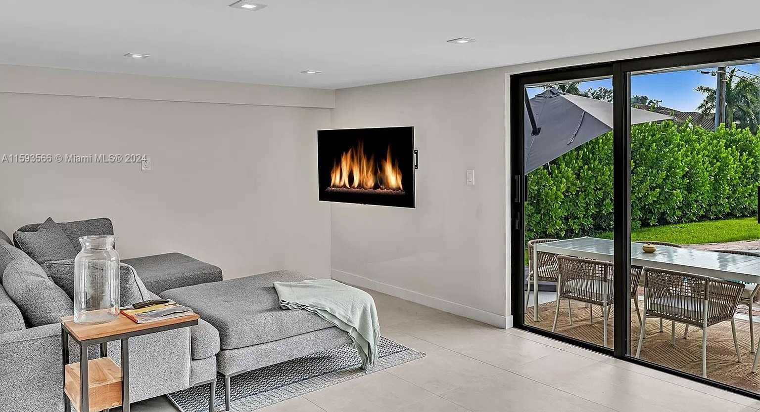 Small Image of 536 HIBISCUS DR, Hallandale Beach Number 49