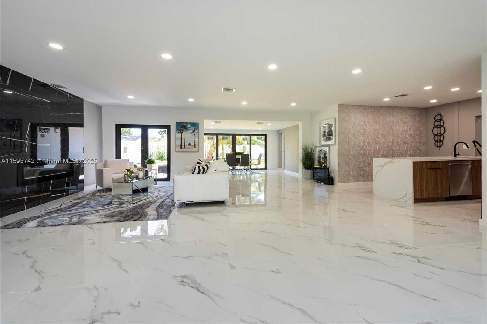 Small Image of 2308 SOUTH EAST 18 ST, Fort Lauderdale Number 22