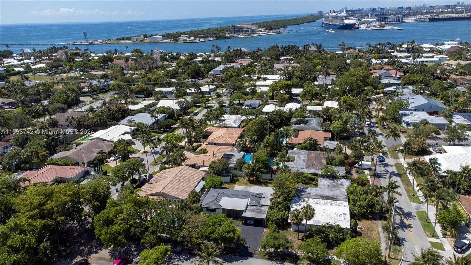 Small Image of 2308 SOUTH EAST 18 ST, Fort Lauderdale Number 31