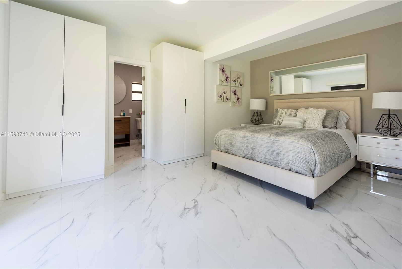 Small Image of 2308 SOUTH EAST 18 ST, Fort Lauderdale Number 8