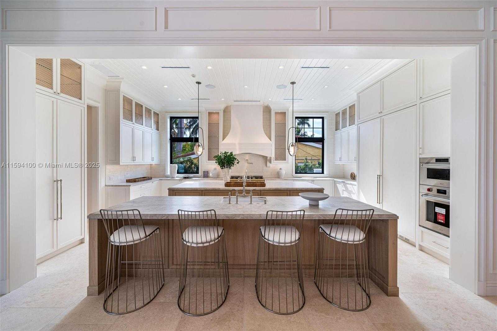 Small Image of 10241 EAST BROADVIEW DR, Bay Harbor Islands Number 10