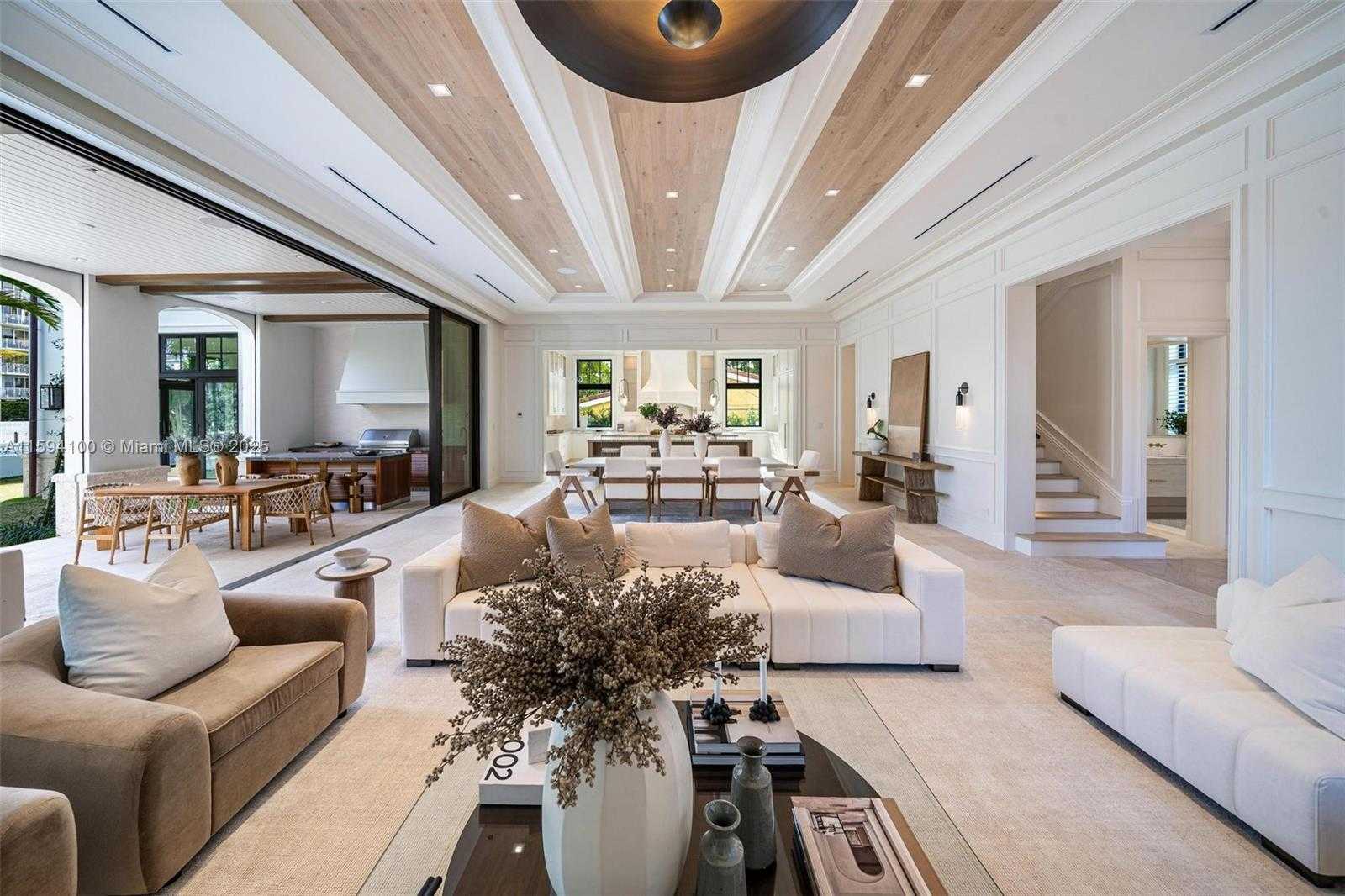 Small Image of 10241 EAST BROADVIEW DR, Bay Harbor Islands Number 15