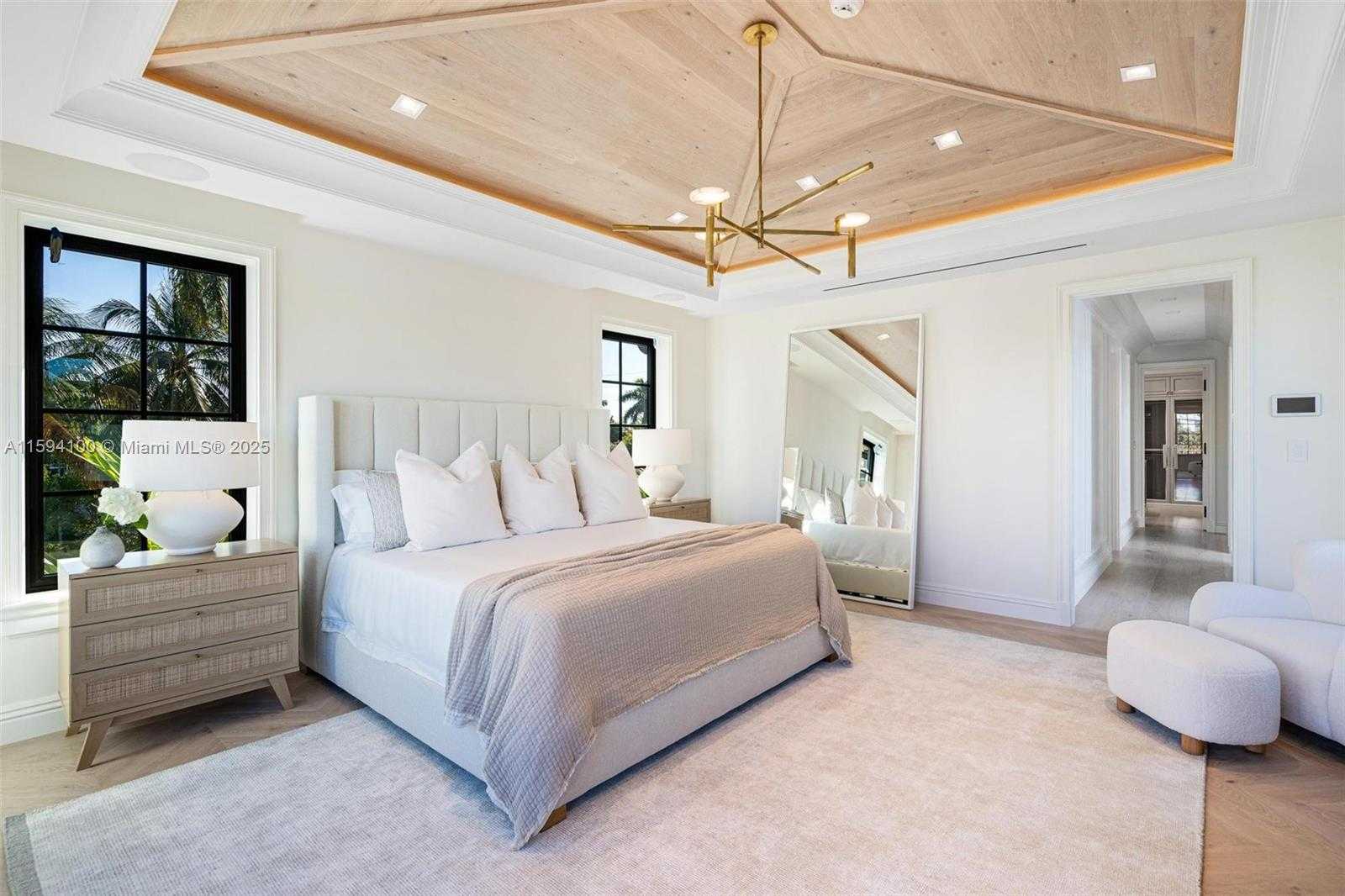 Small Image of 10241 EAST BROADVIEW DR, Bay Harbor Islands Number 24
