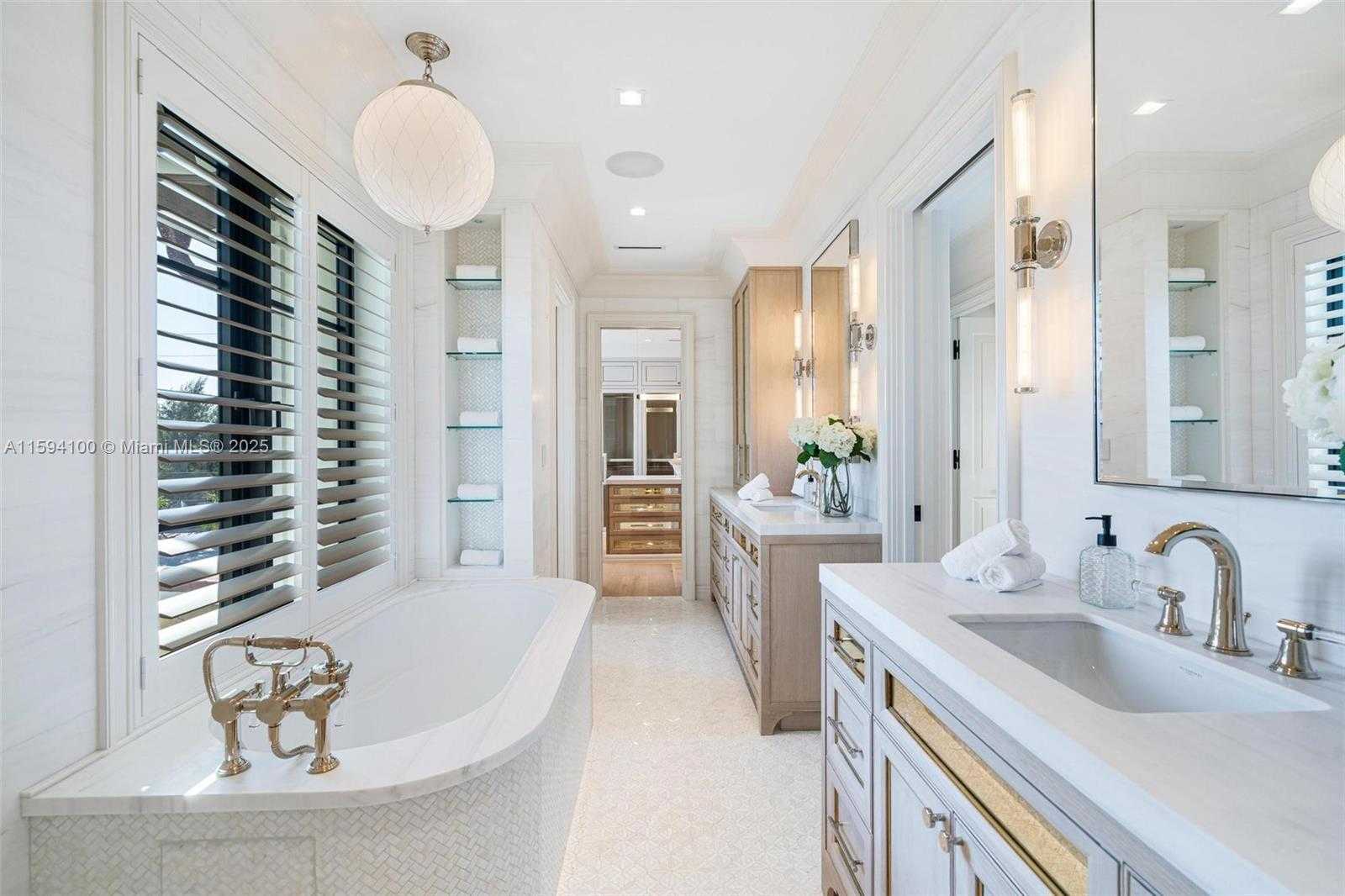 Small Image of 10241 EAST BROADVIEW DR, Bay Harbor Islands Number 26