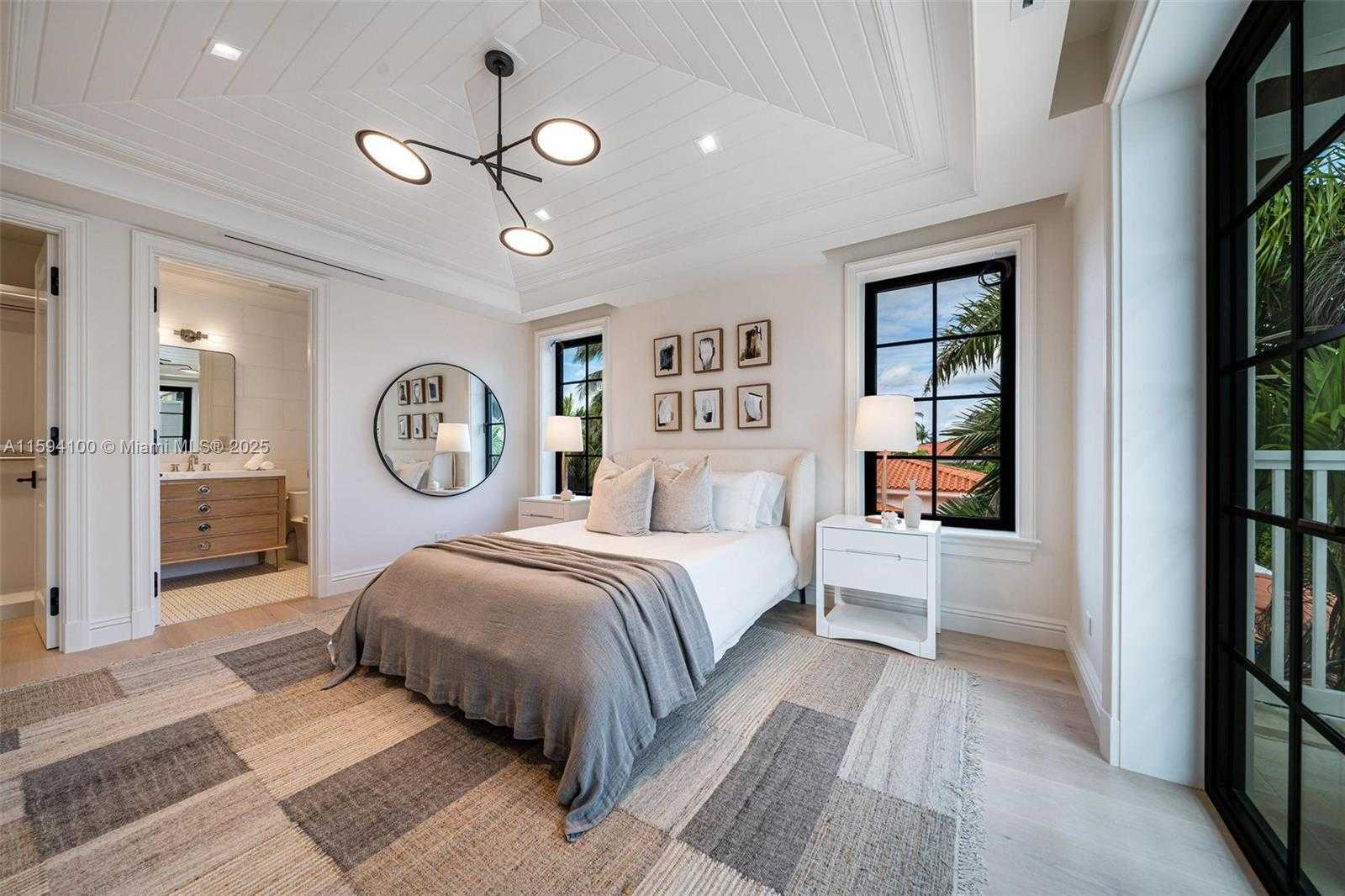Small Image of 10241 EAST BROADVIEW DR, Bay Harbor Islands Number 29
