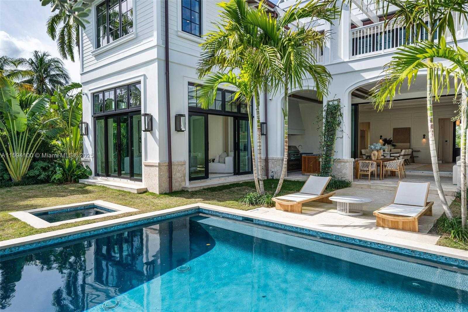 Small Image of 10241 EAST BROADVIEW DR, Bay Harbor Islands Number 41