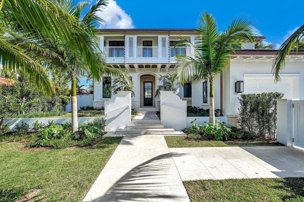 Small Image of 10241 EAST BROADVIEW DR, Bay Harbor Islands Number 5