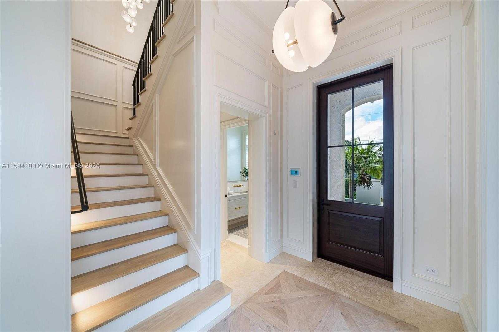 Small Image of 10241 EAST BROADVIEW DR, Bay Harbor Islands Number 8