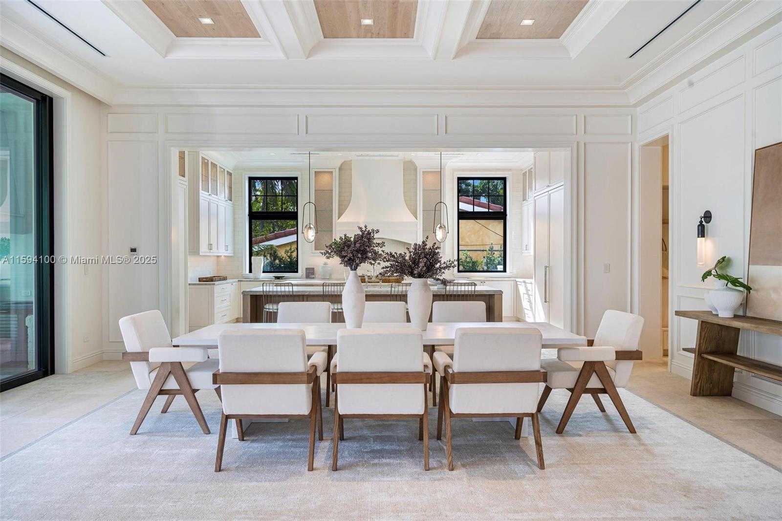 Small Image of 10241 EAST BROADVIEW DR, Bay Harbor Islands Number 9