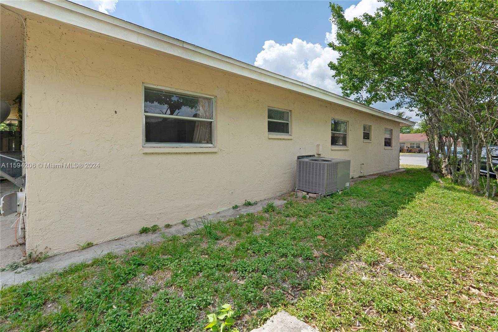 Small Image of 1440 NORTH WEST 20TH ST, UNIT B, Fort Lauderdale Number 23