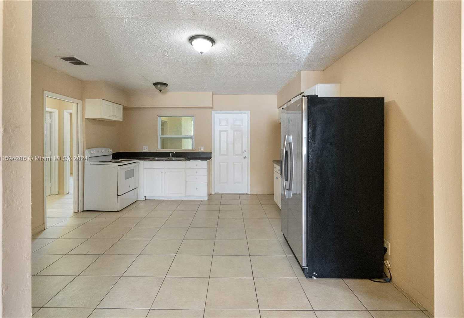 Small Image of 1440 NORTH WEST 20TH ST, UNIT B, Fort Lauderdale Number 7