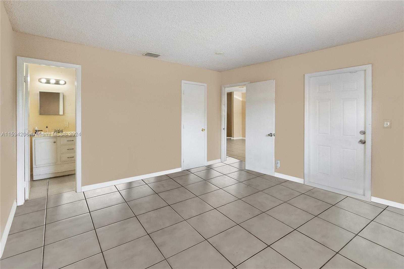 Small Image of 1440 NORTH WEST 20TH ST, UNIT B, Fort Lauderdale Number 9