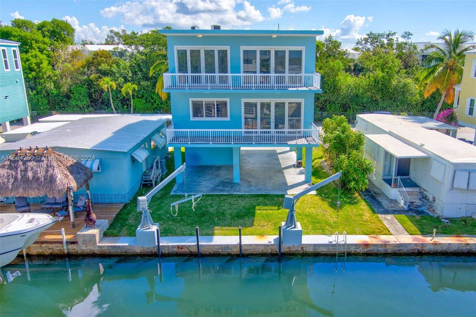Small Image of 84 CORAL WAY, Key Largo Number 2