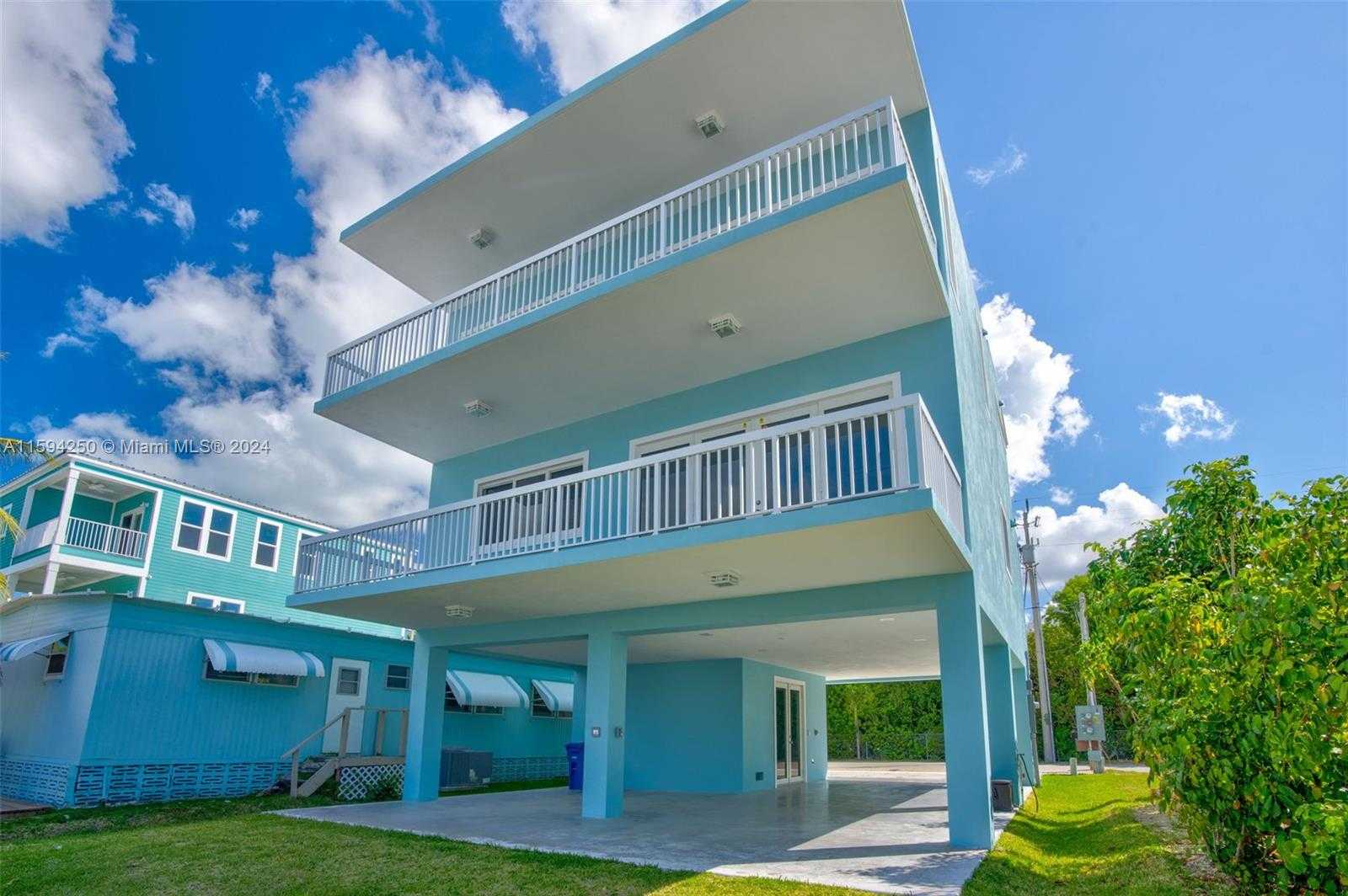Small Image of 84 CORAL WAY, Key Largo Number 37