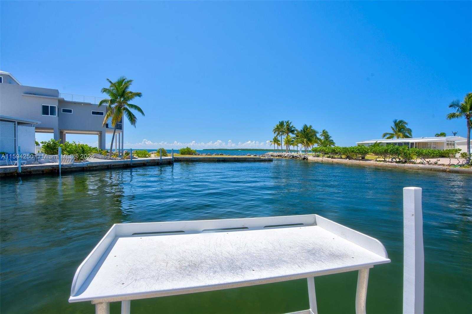 Small Image of 84 CORAL WAY, Key Largo Number 49