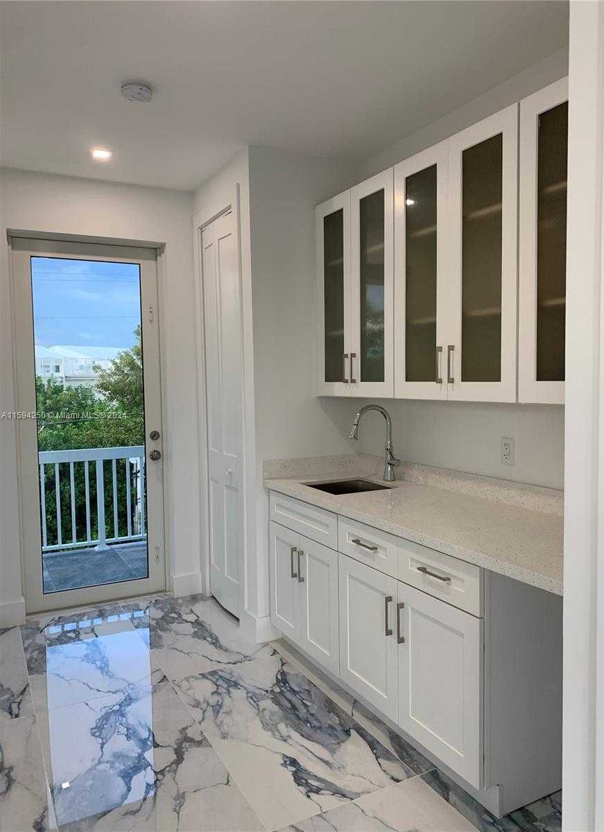 Small Image of 84 CORAL WAY, Key Largo Number 59