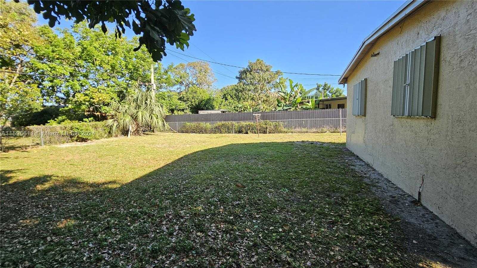Small Image of 155 NORTH WEST 30TH TER, Fort Lauderdale Number 16