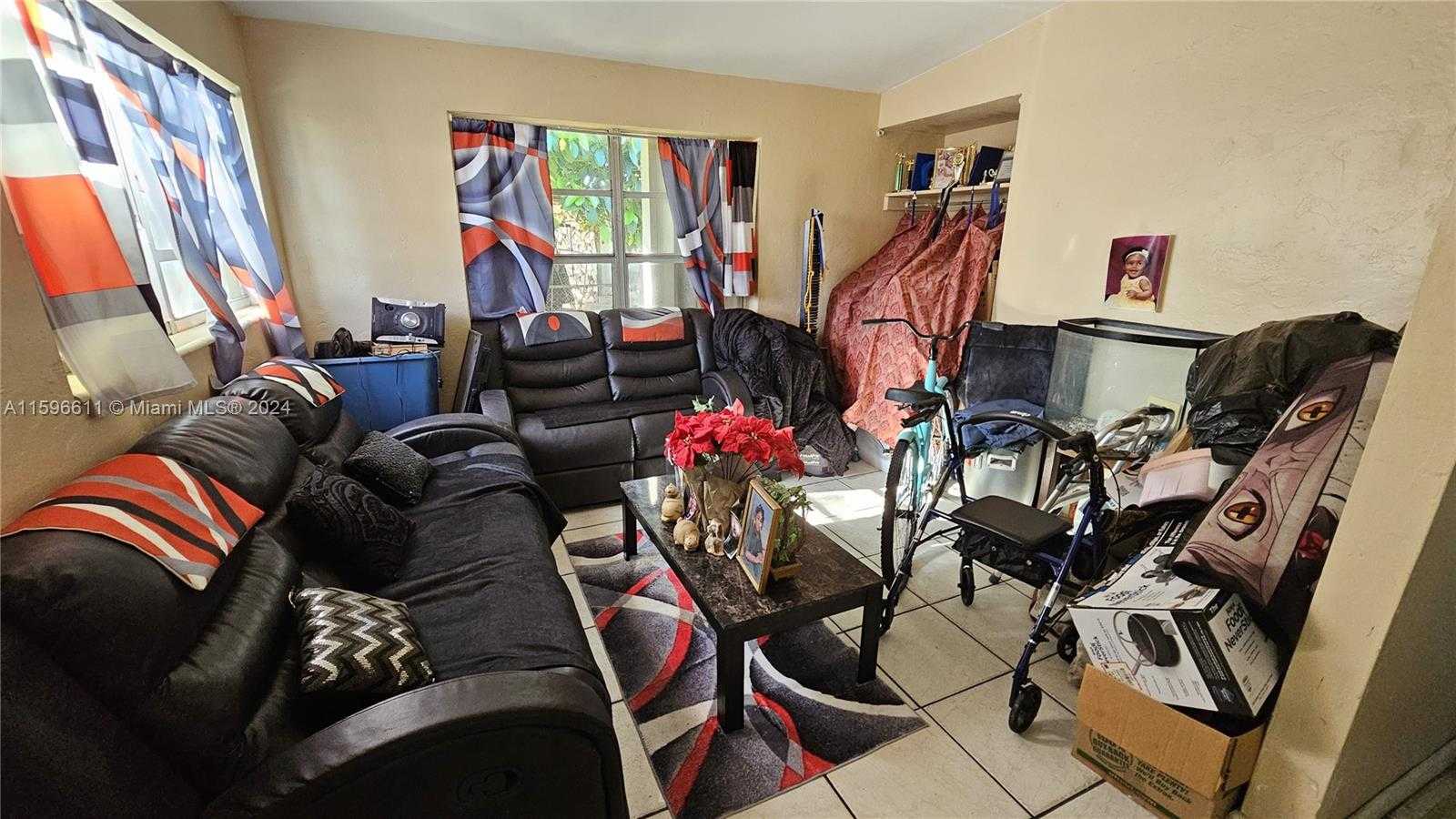 Small Image of 155 NORTH WEST 30TH TER, Fort Lauderdale Number 3