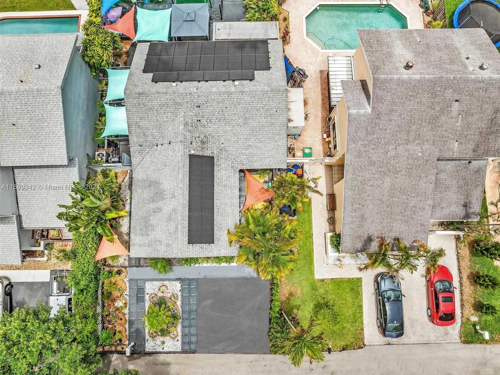 Small Image of 3960 SOUTH WEST 84TH TER, Davie Number 63