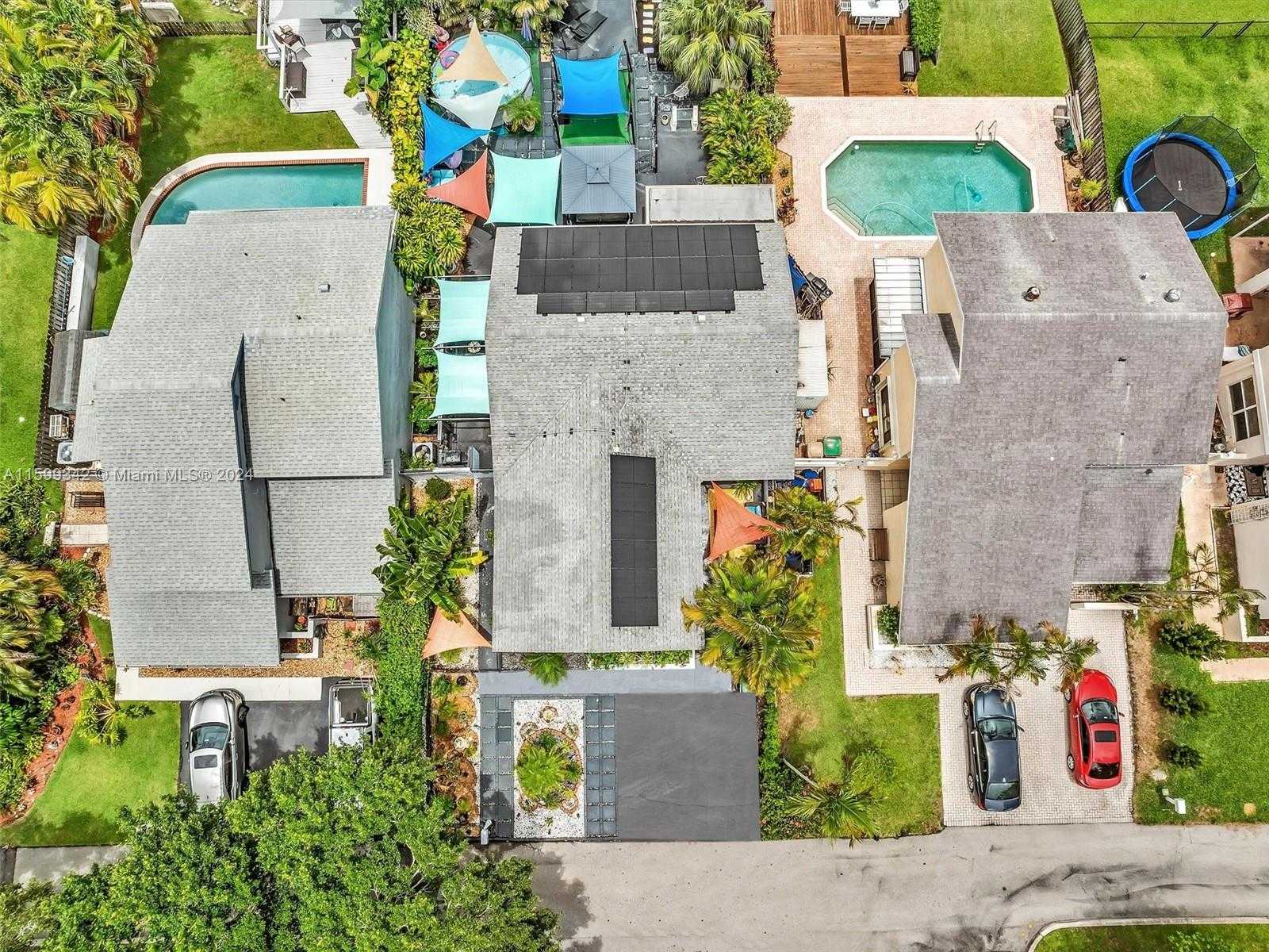 Small Image of 3960 SOUTH WEST 84TH TER, Davie Number 64