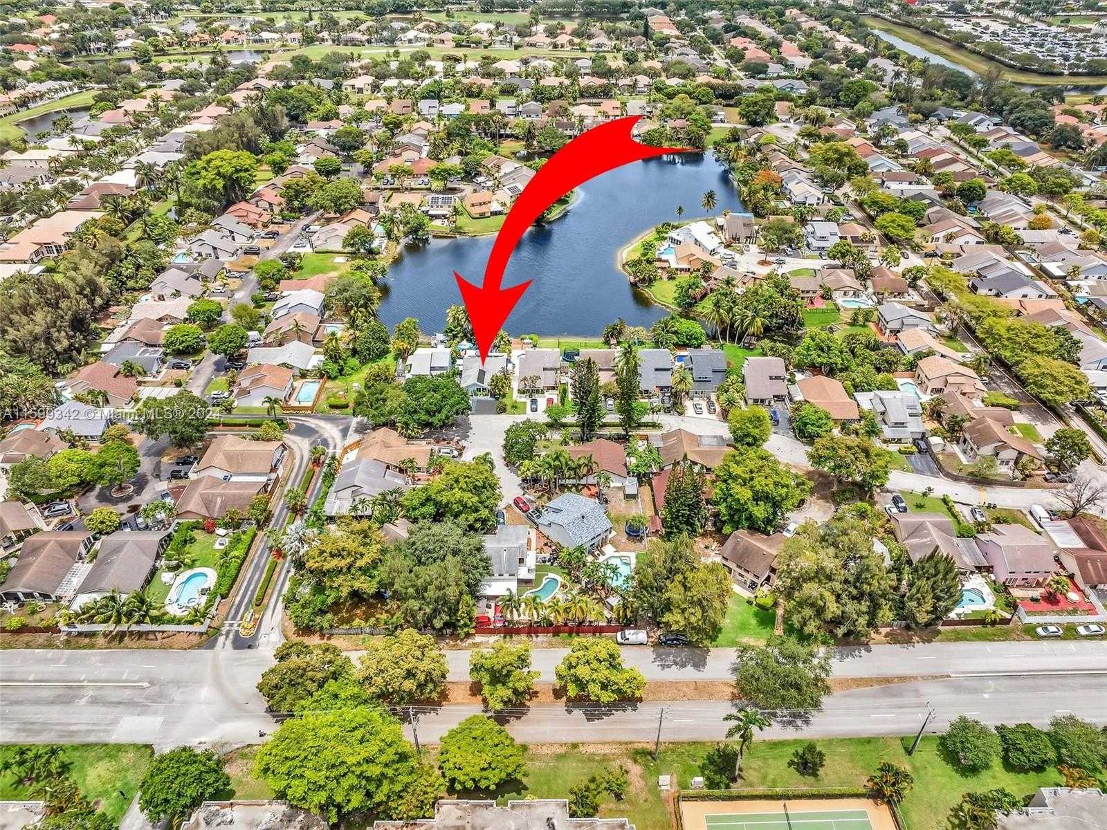Small Image of 3960 SOUTH WEST 84TH TER, Davie Number 71