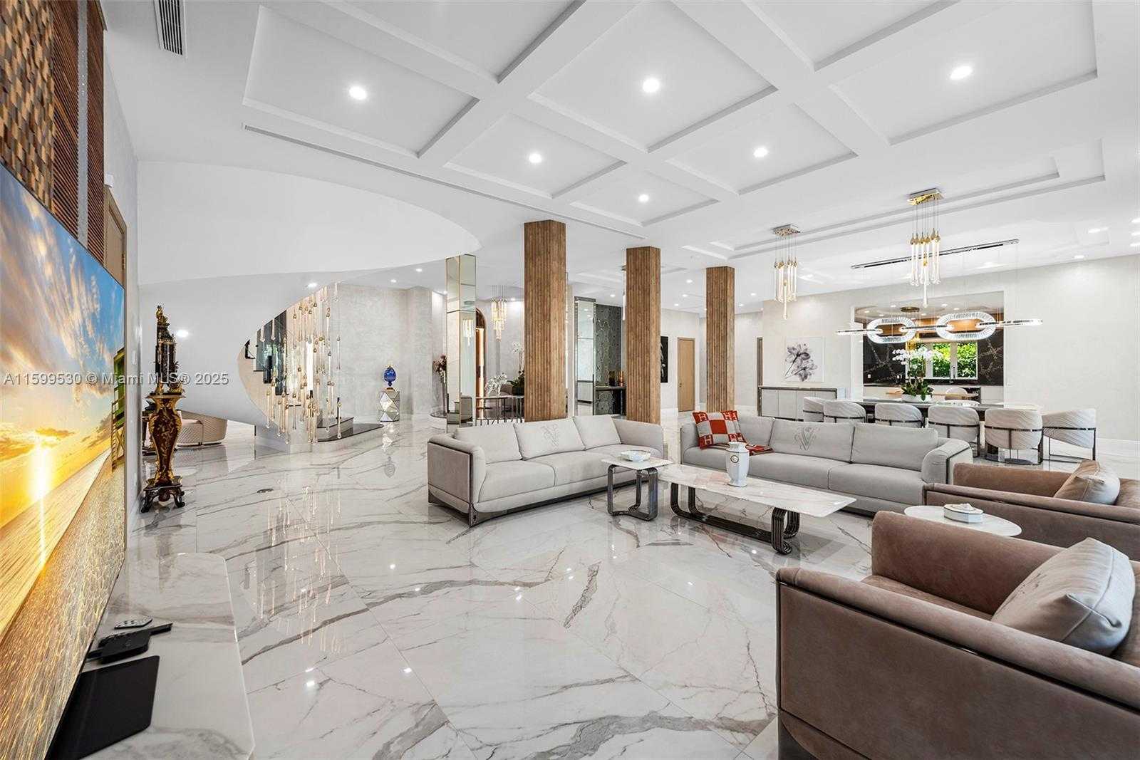 Small Image of 630 GOLDEN BEACH DR, Golden Beach Number 33