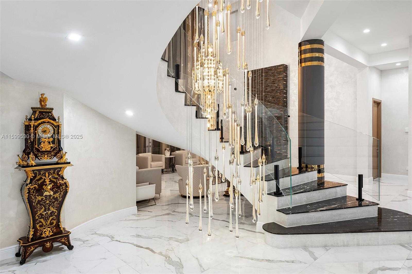 Small Image of 630 GOLDEN BEACH DR, Golden Beach Number 38