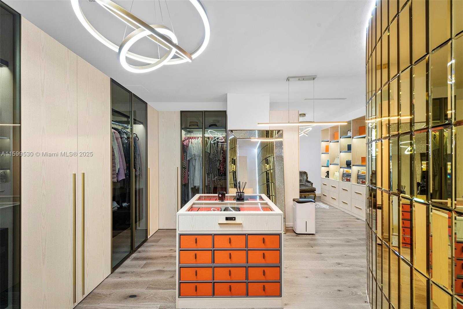 Small Image of 630 GOLDEN BEACH DR, Golden Beach Number 49