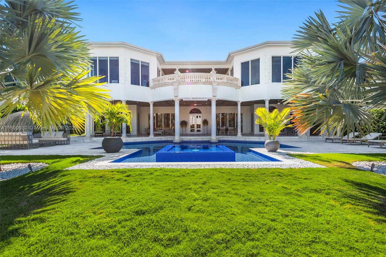 Small Image of 630 GOLDEN BEACH DR, Golden Beach Number 60