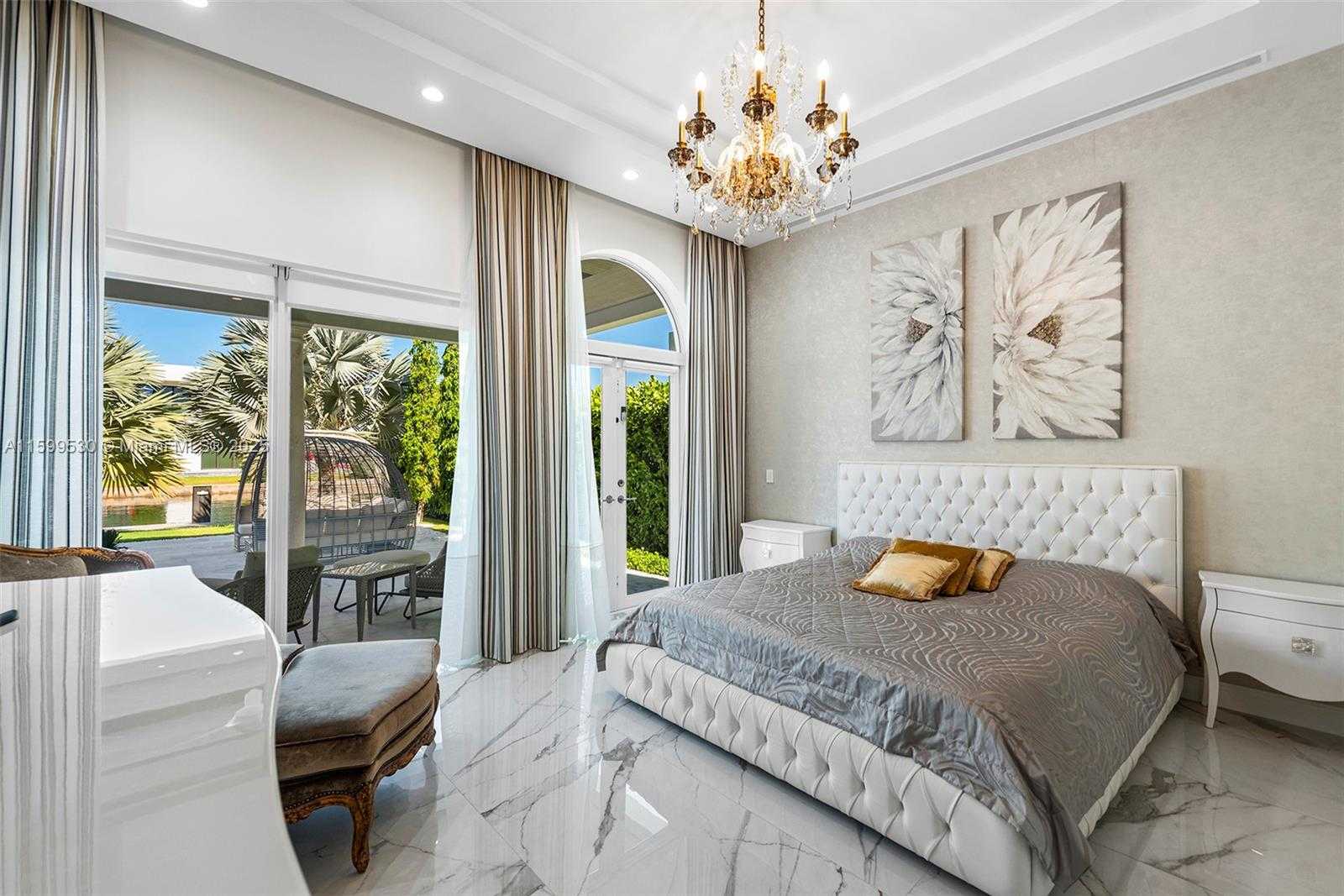 Small Image of 630 GOLDEN BEACH DR, Golden Beach Number 70
