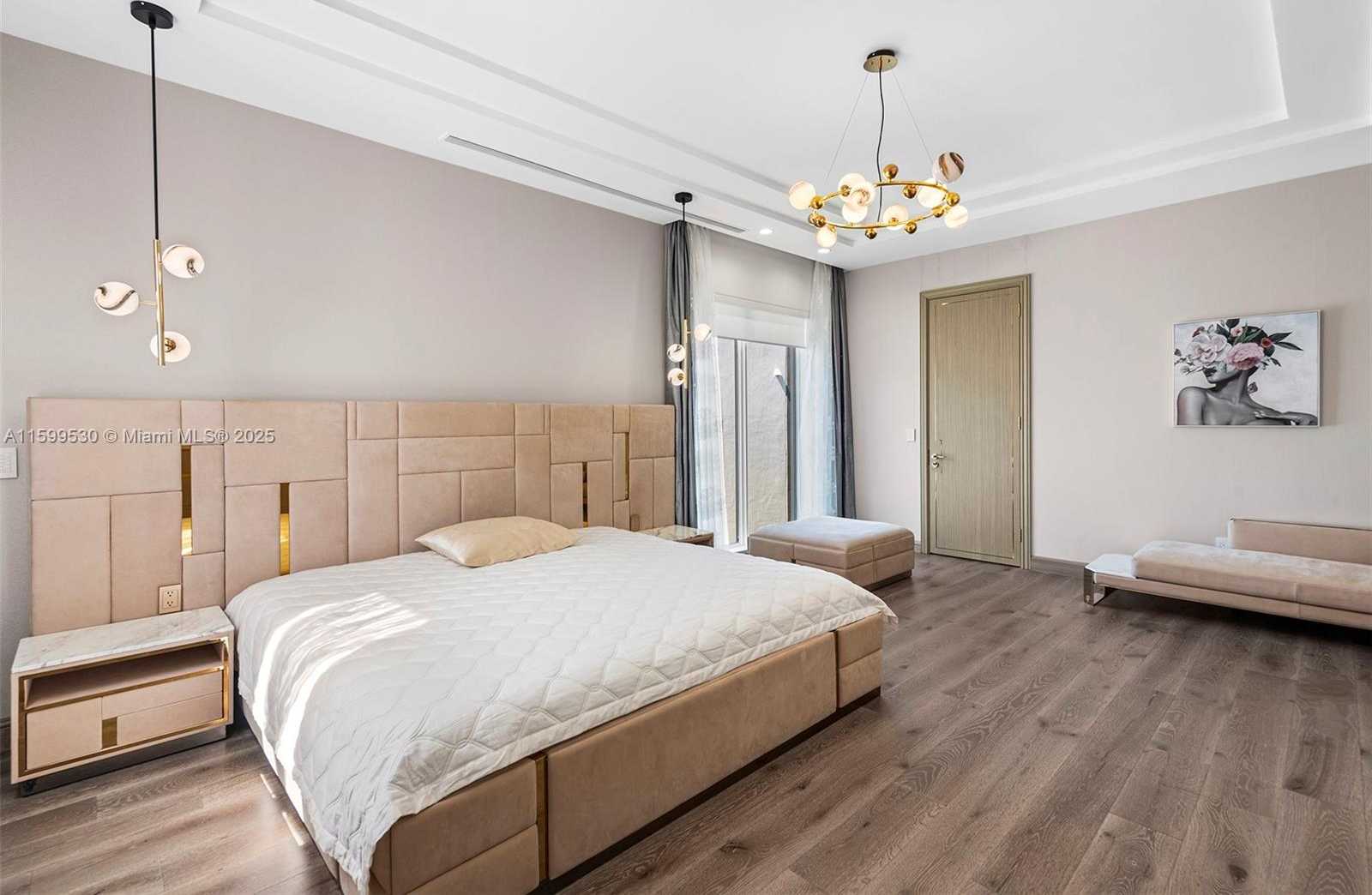 Small Image of 630 GOLDEN BEACH DR, Golden Beach Number 75